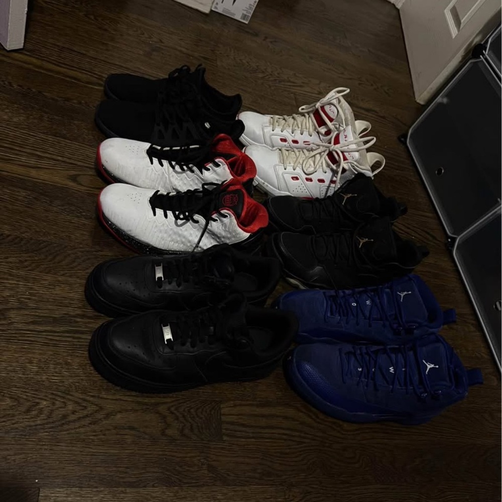 Assorted Sneakers Collection - Multiple Different… - image 1